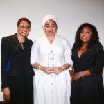 Queen-Zaynab-Humanitarian-Award-2-600×600